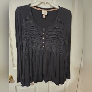 Knox Rose Black Lace Accent Blouse